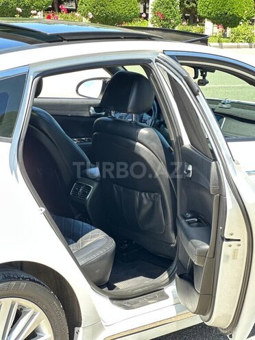 Kia Optima-10
