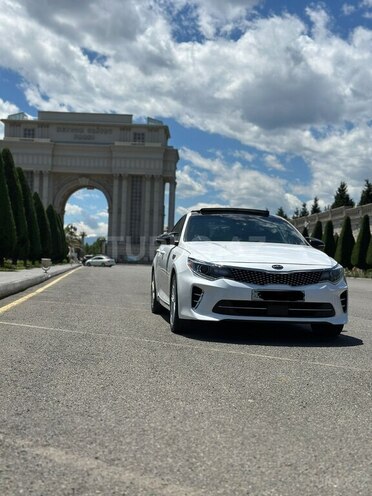 Kia Optima-2
