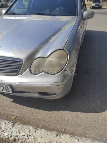 Mercedes C 240-6