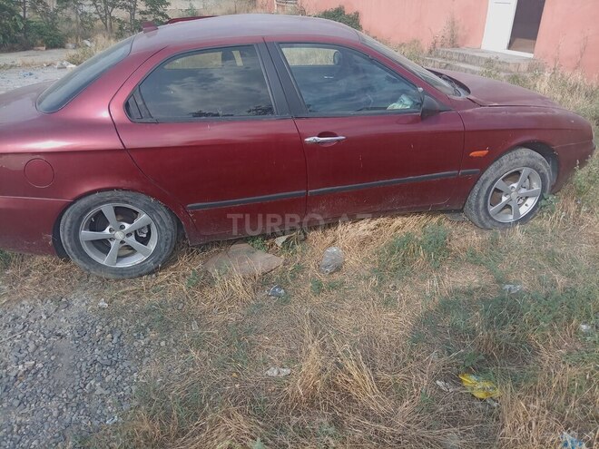 Alfa Romeo 156-2