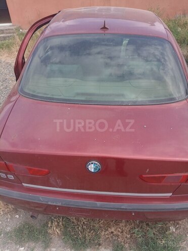 Alfa Romeo 156-8