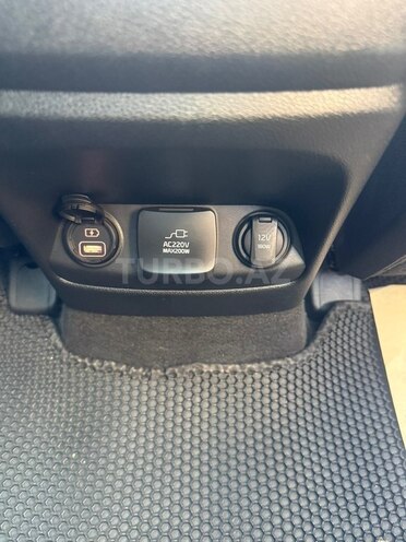 Kia Sorento-12