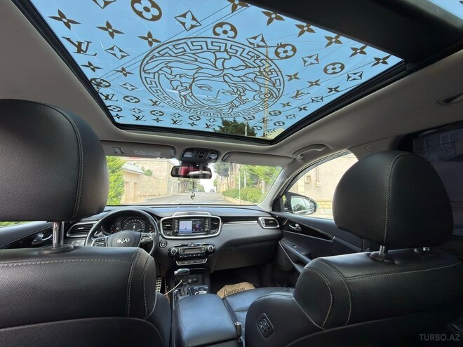 Kia Sorento-14