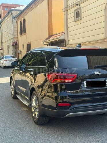 Kia Sorento-7