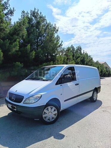 Mercedes Vito-1