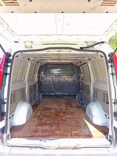 Mercedes Vito-9