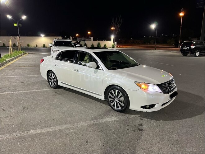 Toyota Avalon-2