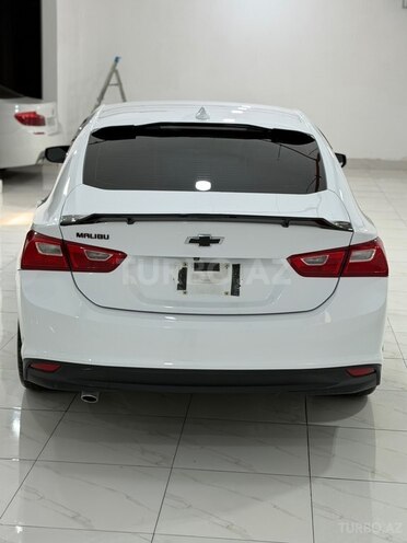 Chevrolet Malibu-8