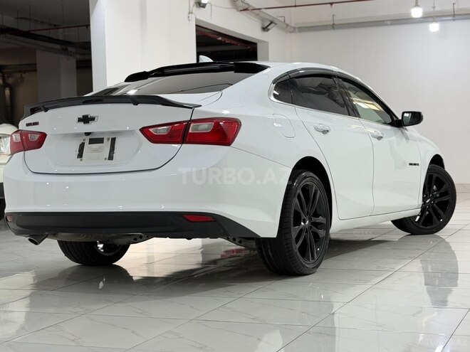 Chevrolet Malibu-13