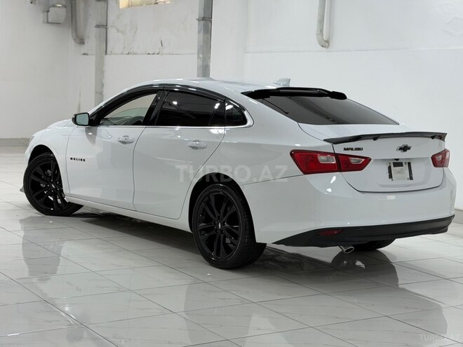 Chevrolet Malibu-11