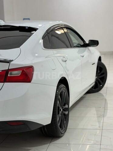 Chevrolet Malibu-14