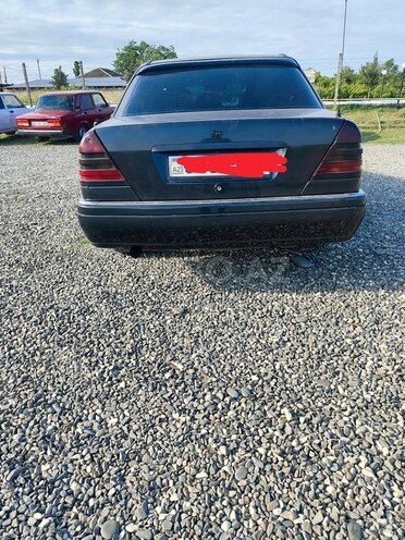 Mercedes C 180-2