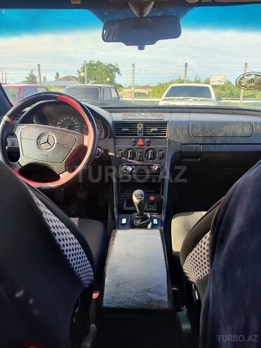 Mercedes C 180-4