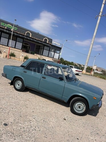 LADA (VAZ) 2107-4