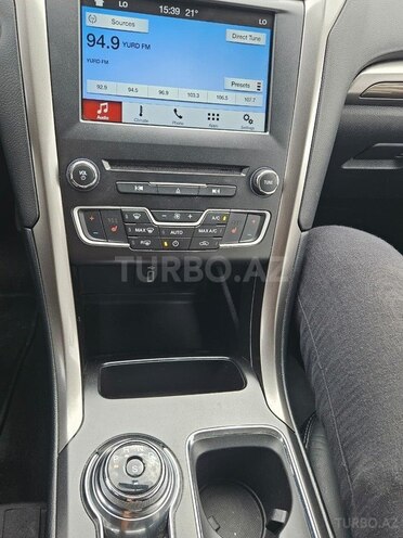 Ford Fusion (North America)-5