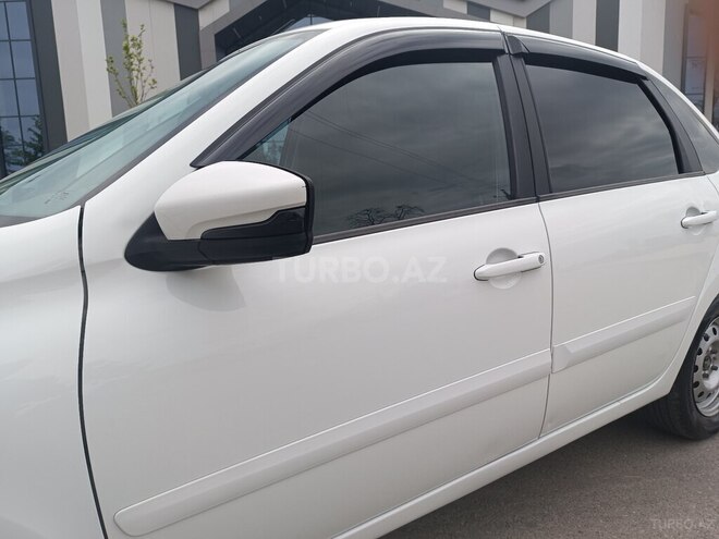LADA (VAZ) Granta-5