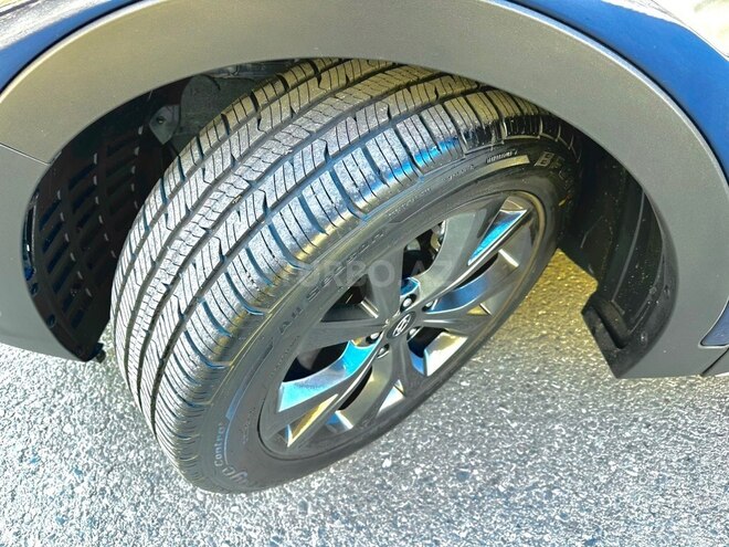 Hyundai Santa Fe-15