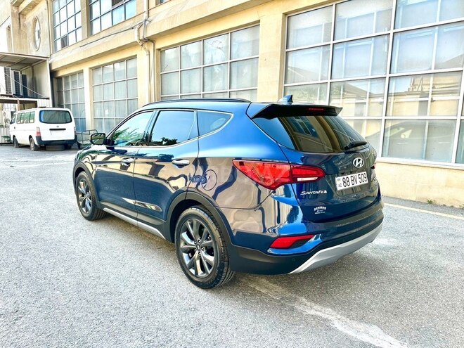 Hyundai Santa Fe-8