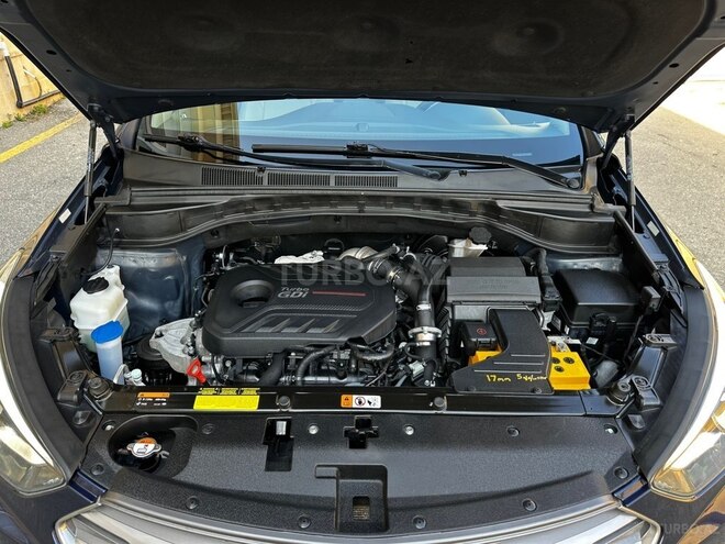 Hyundai Santa Fe-17