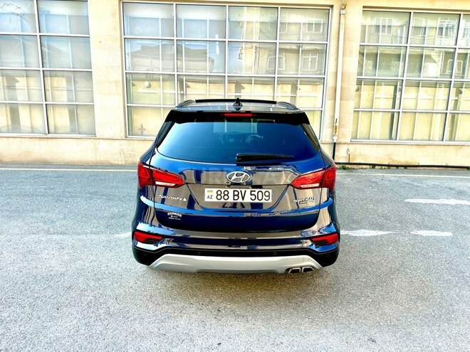 Hyundai Santa Fe-3