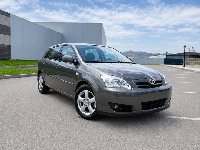 Toyota Corolla-5