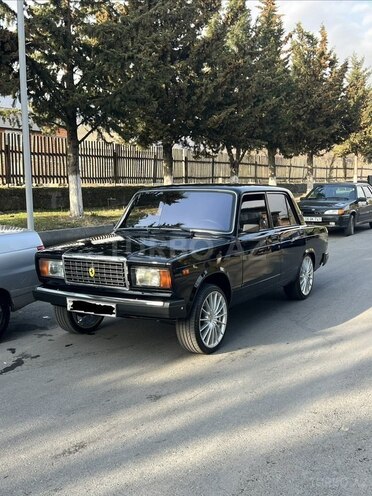 LADA (VAZ) 2107-5