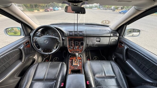 Mercedes ML 350-8