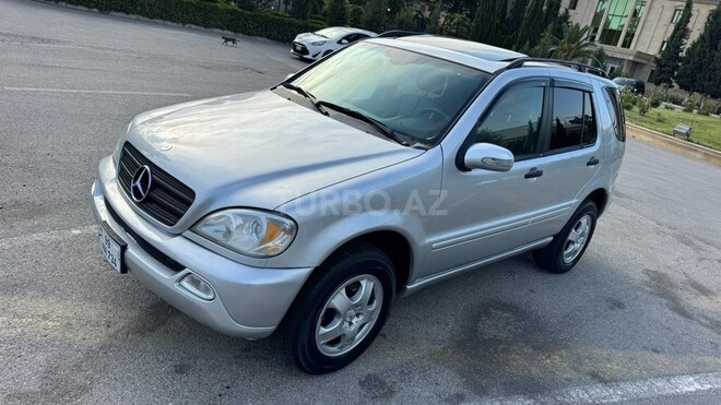 Mercedes ML 350-12
