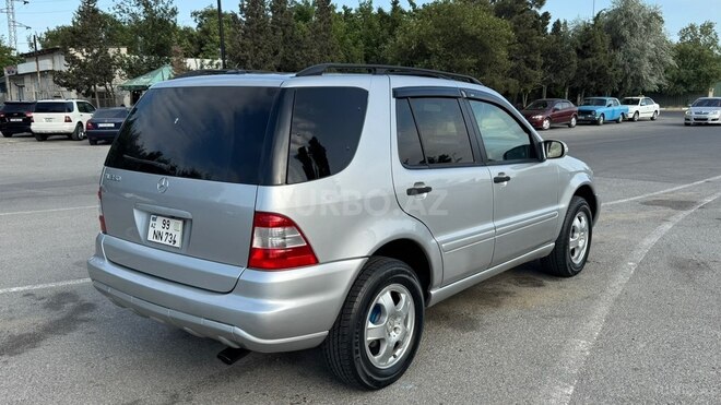 Mercedes ML 350-18