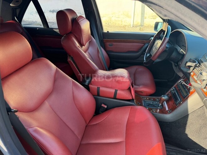 Mercedes S 320-11