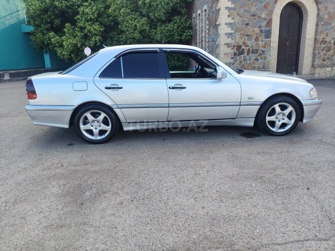 Mercedes C 180-16