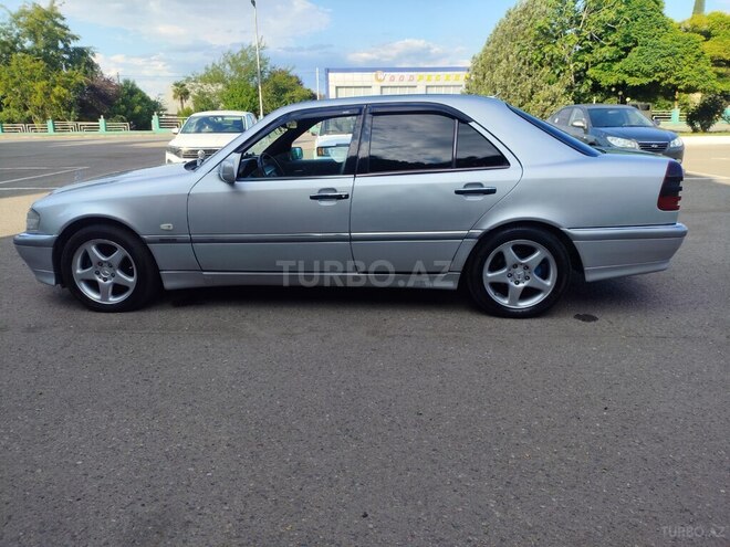 Mercedes C 180-15