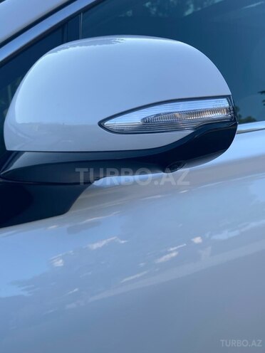 Hyundai Santa Fe-17
