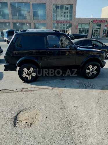 LADA (VAZ) Niva-9