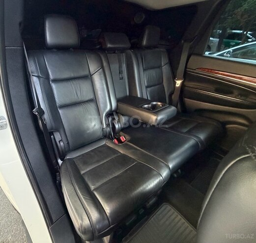 Jeep Grand Cherokee-10