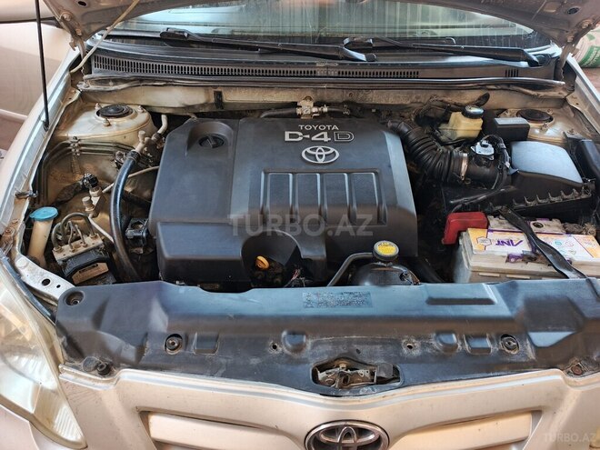 Toyota Corolla-5