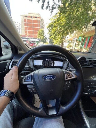 Ford Fusion (North America)-8