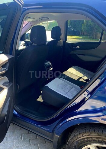 Chevrolet Equinox-13