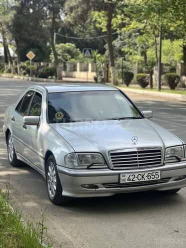 Mercedes C 180-3