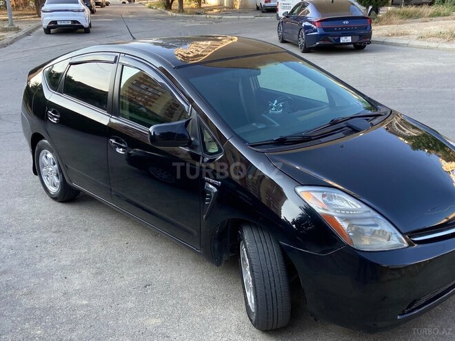 Toyota Prius-7