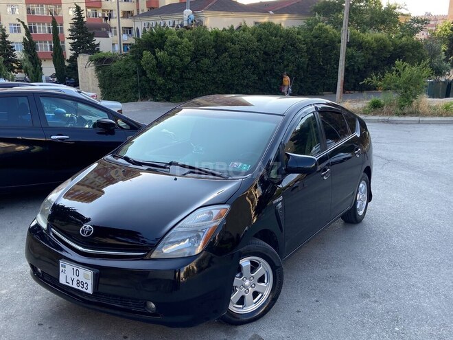 Toyota Prius-10