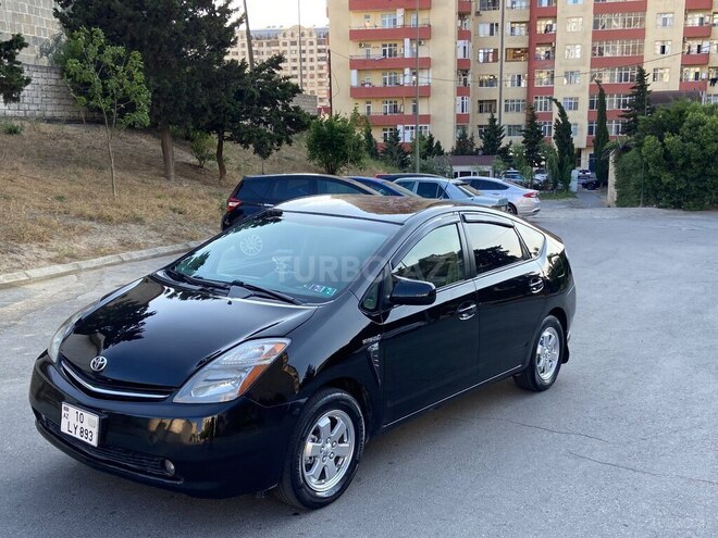 Toyota Prius-16