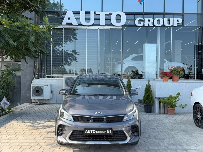 Kia Rio X-Line-3