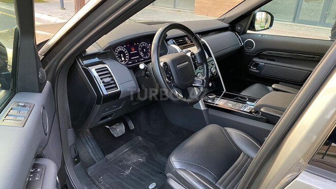 Land Rover Discovery-8