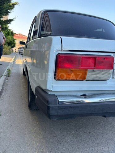 LADA (VAZ) 2107-4