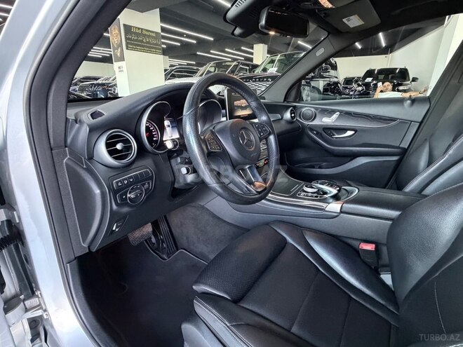 Mercedes GLC 300 4MATIC-6