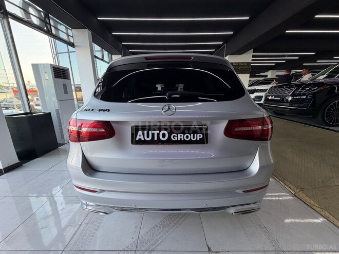 Mercedes GLC 300 4MATIC-9