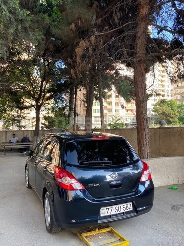 Nissan Tiida-3