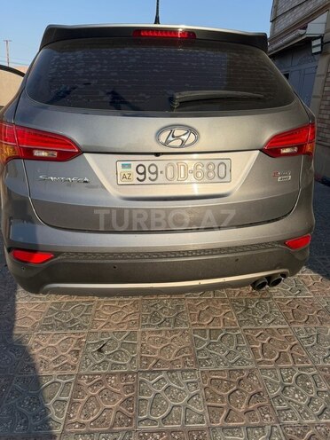 Hyundai Santa Fe-3