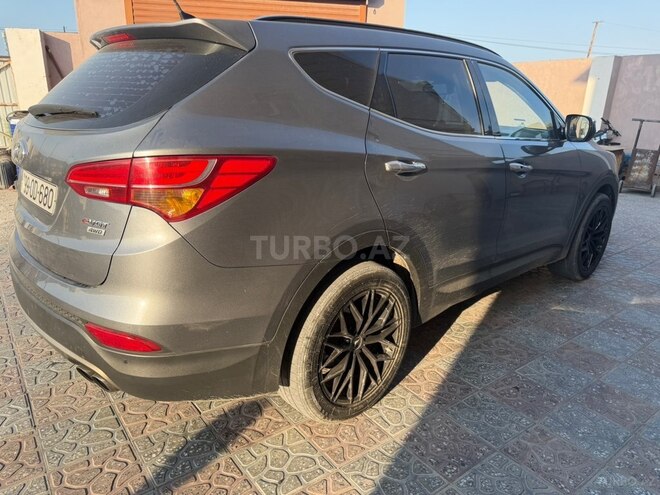 Hyundai Santa Fe-6